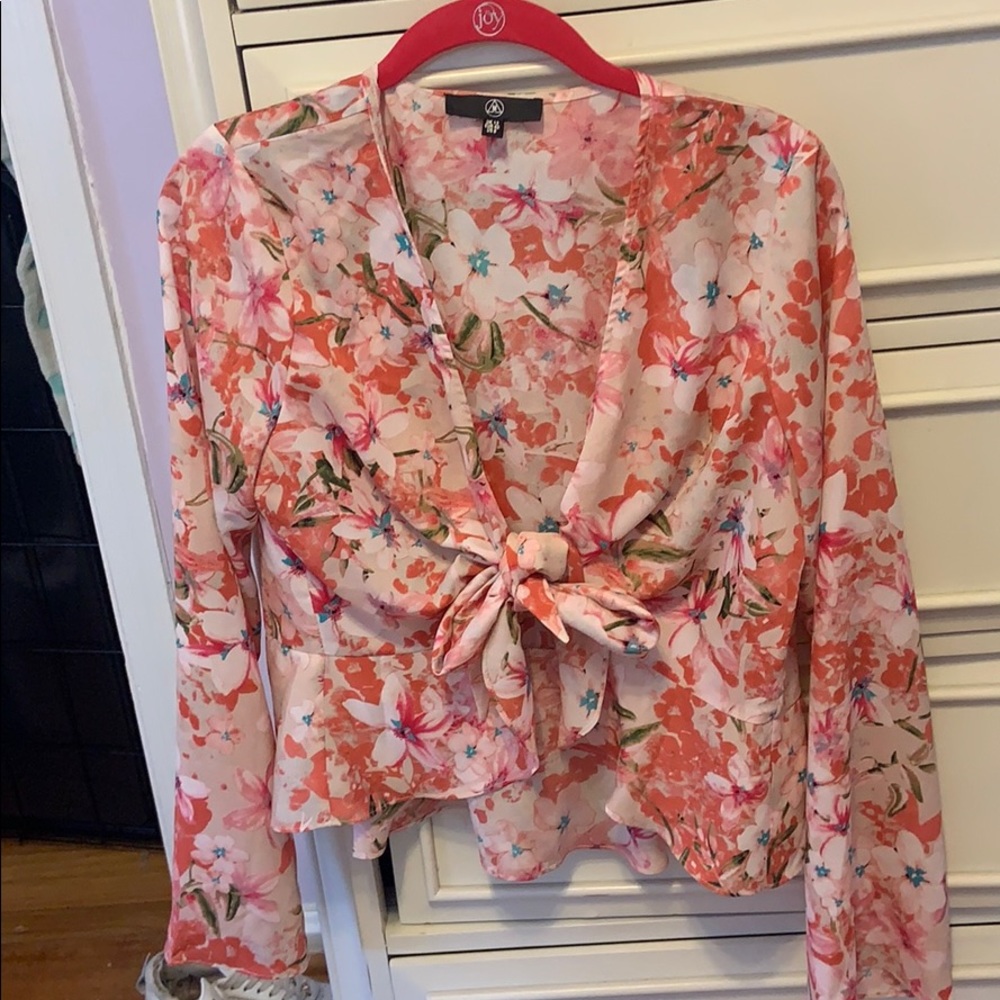 floral shirt